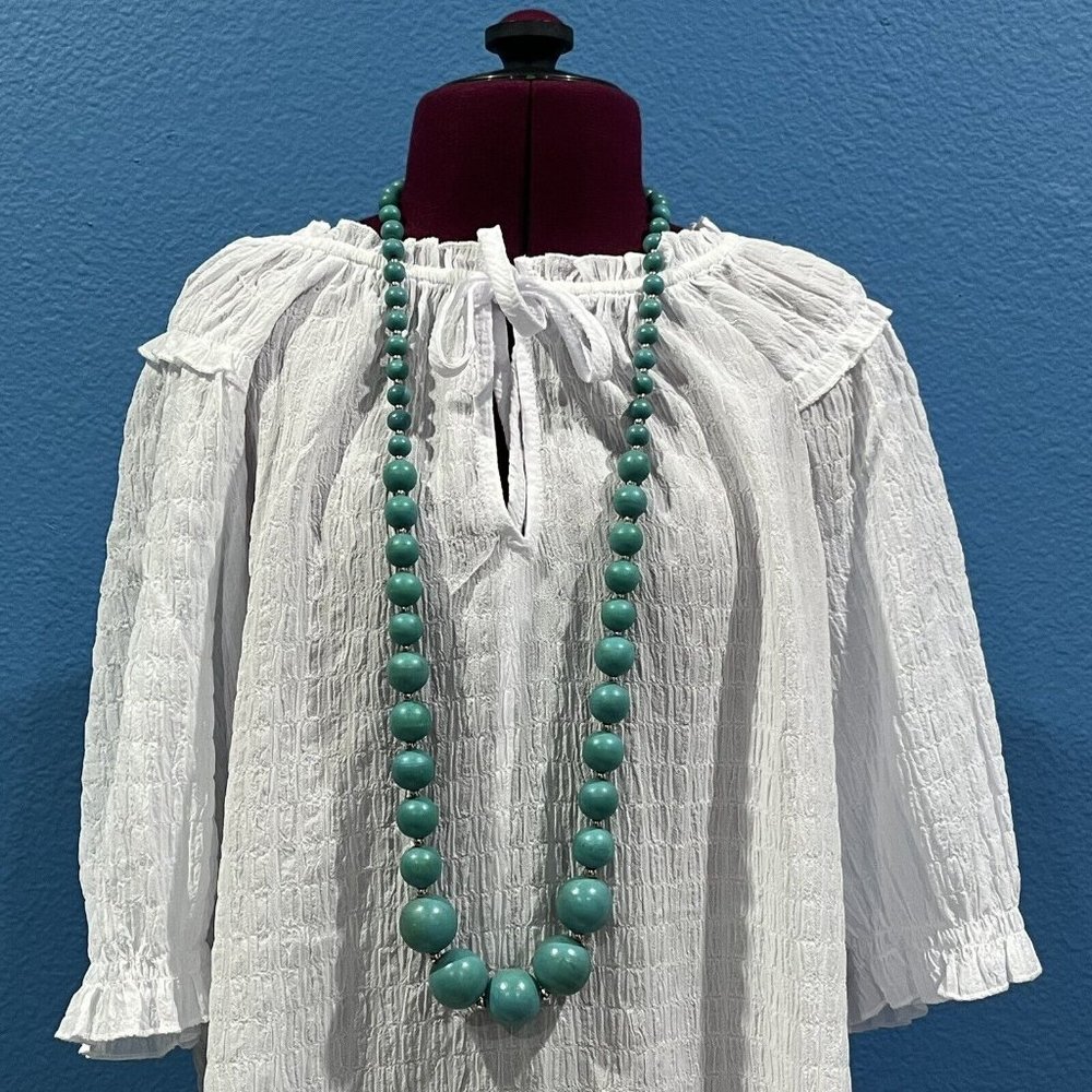 Vintage Retro Style Long Graduated Wood Bead Teal Necklace Silver Bead Accents